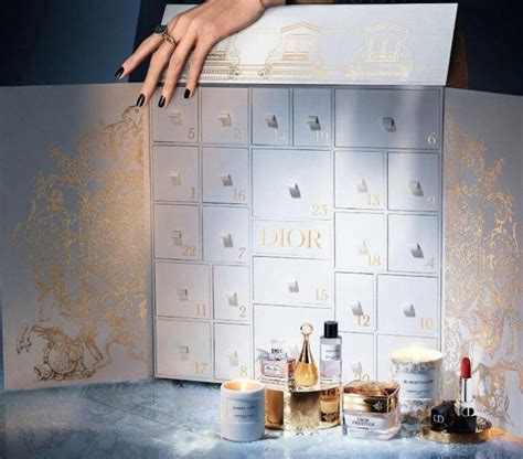 quanto costa il calendario dell avvento di dior|avvento Dior parigi.